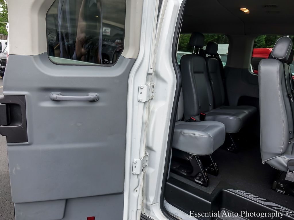 Used 2016 Oxford White Ford XL image 24