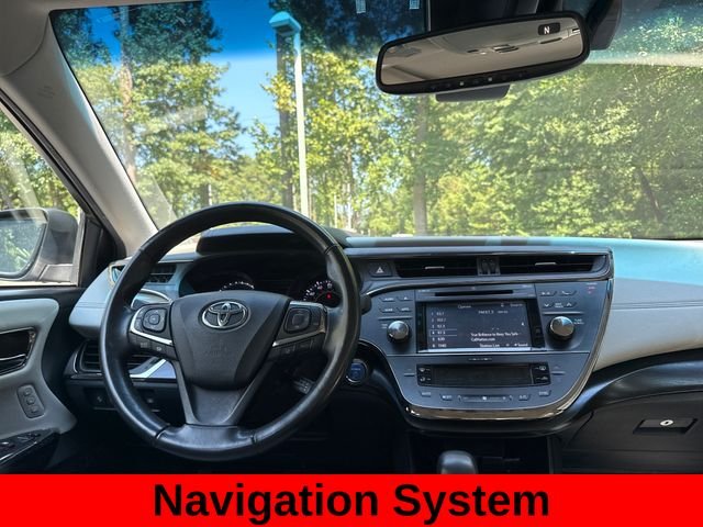 Used 2017 Silver Toyota Limited image 17