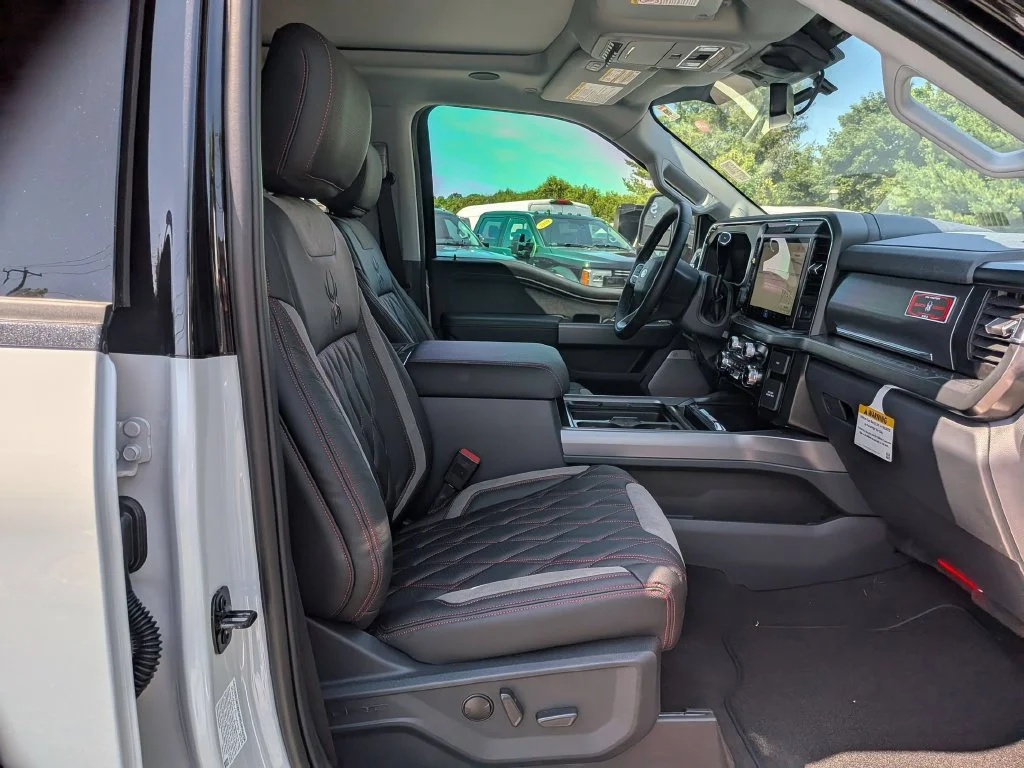 New 2026 White Ford Lariat image 32