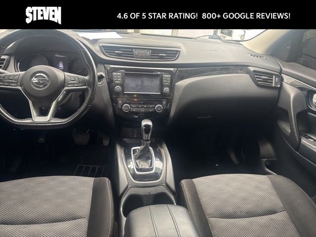 Used 2017 Brown Nissan SV image 11