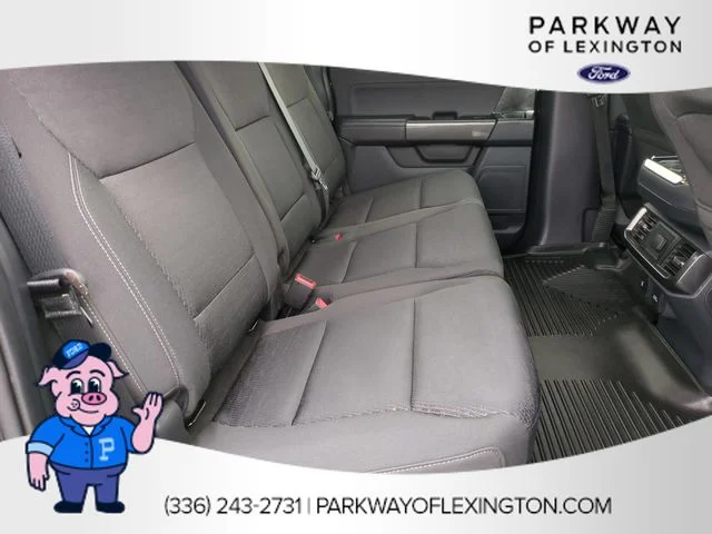 Used 2023 Black Ford XLT image 31