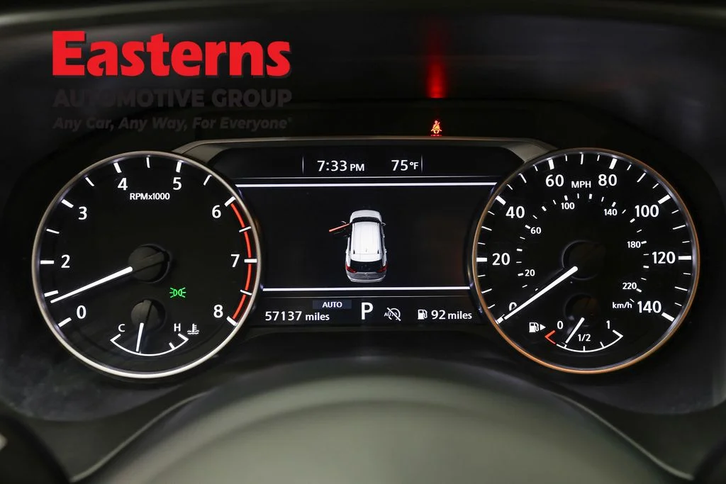 Used 2024 Gray Nissan S image 18