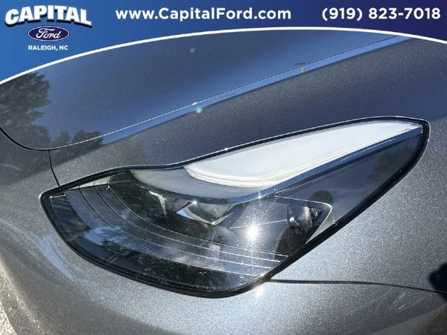 Used 2023  Tesla Performance image 11