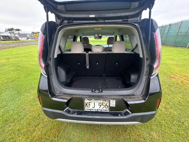 Certified Used 2023 Black Kia LX image 17
