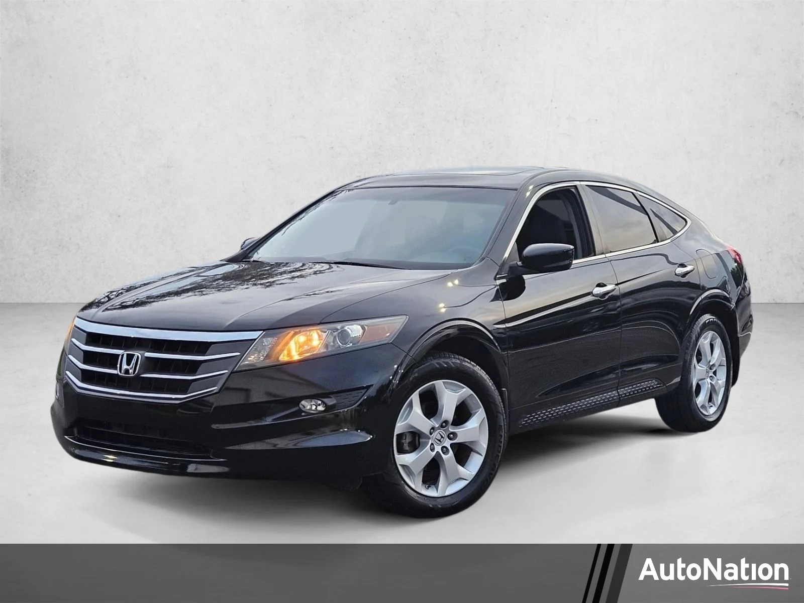 Used 2011 Black Honda EX-L image 1