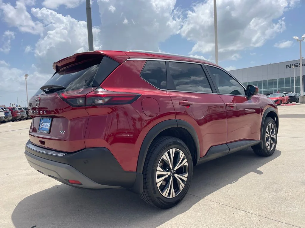 Used 2023 Red Nissan SV image 5