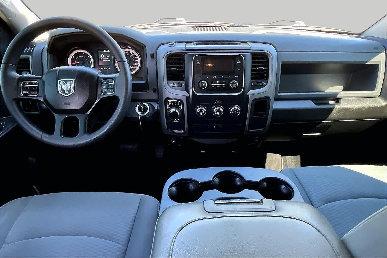 Used 2019 Granite Crystal Metallic Clearcoat Ram Tradesman image 14