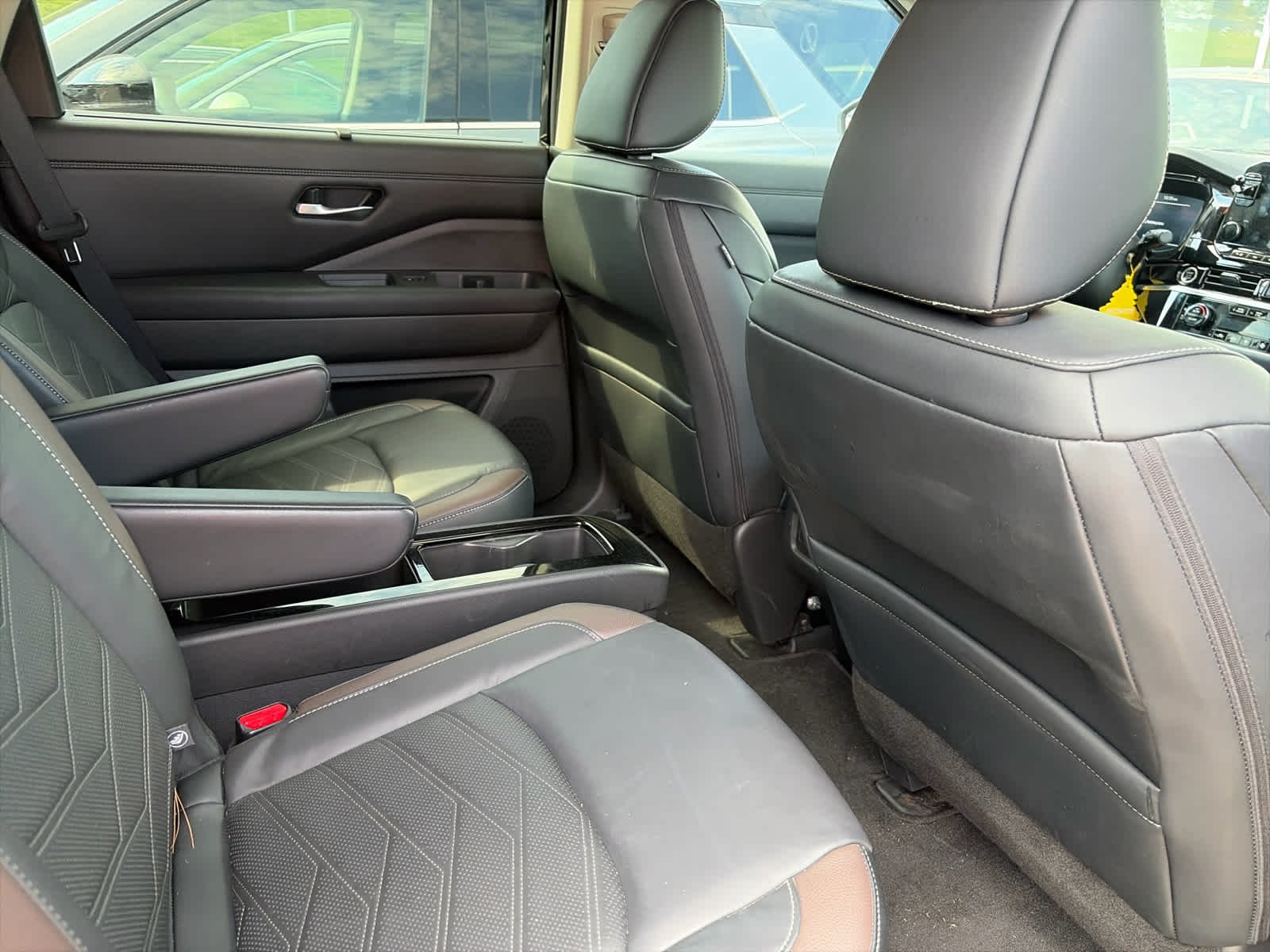 Certified Used 2024 Super Black Nissan Platinum image 18