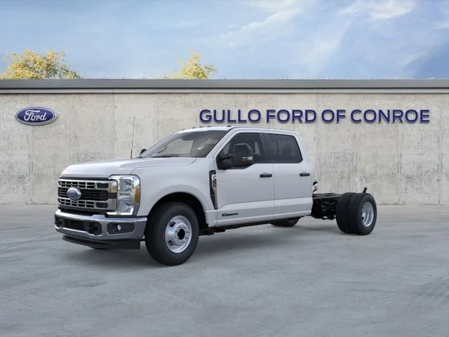 2025 Ford F-350 Super Duty Chassis Cab