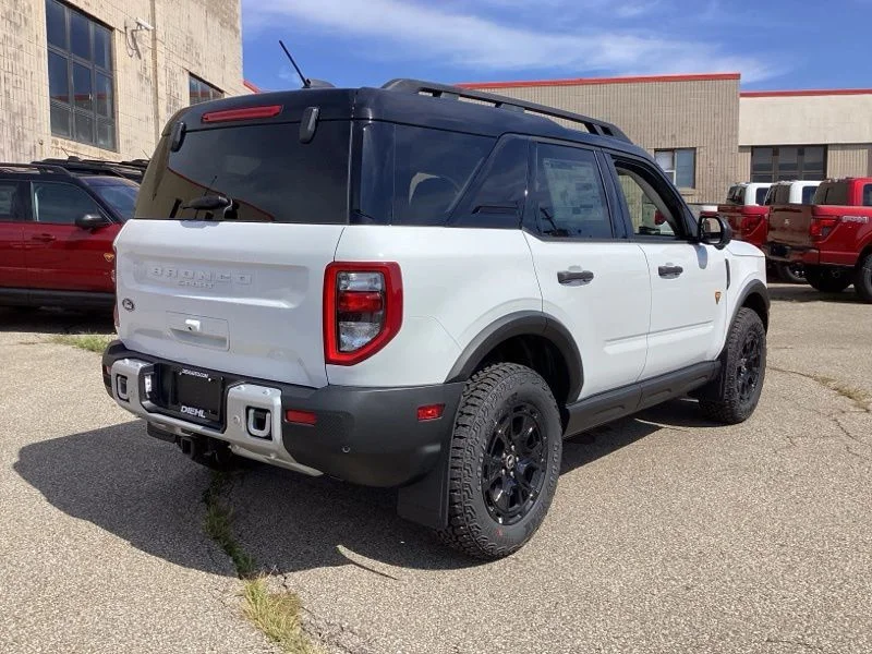 New 2026 White Ford Badlands image 8