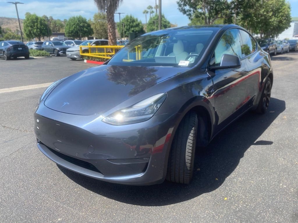 Used 2020 Gray Tesla Long Range image 5