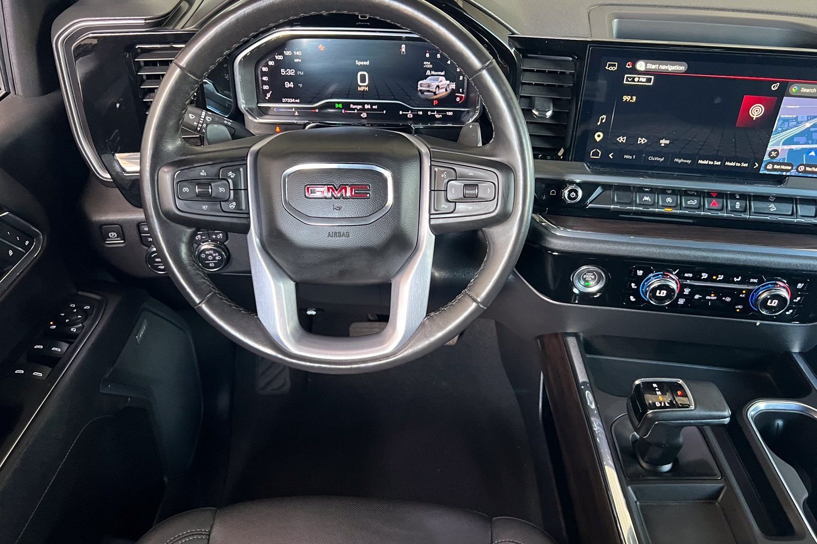 Used 2023 Silver GMC SLT image 16