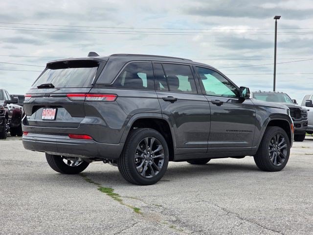 New 2026 Baltic Gray Metallic Clearcoat Jeep Limited Reserve image 7
