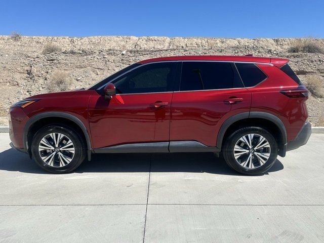 2021 Nissan Rogue SV photo 4