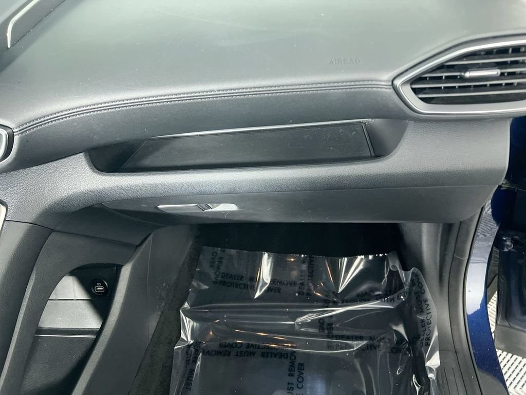 Used 2021 Blue Hyundai SE image 31