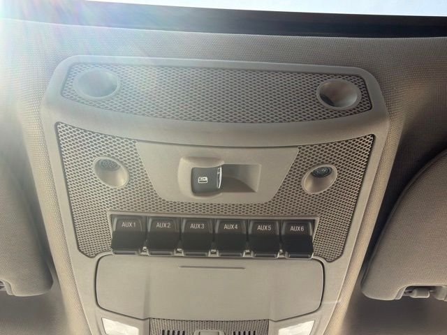 Used 2020 Black Ford Lariat image 29