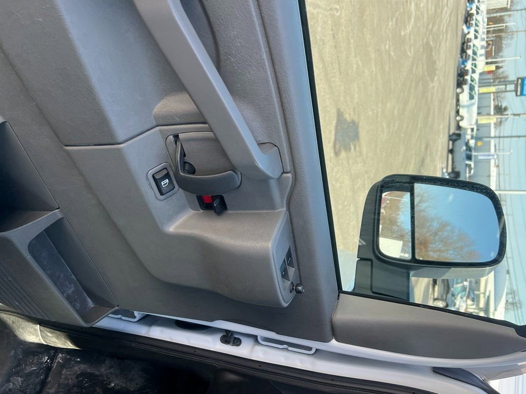 2024 GMC Savana Cargo Work Van - Photo 12