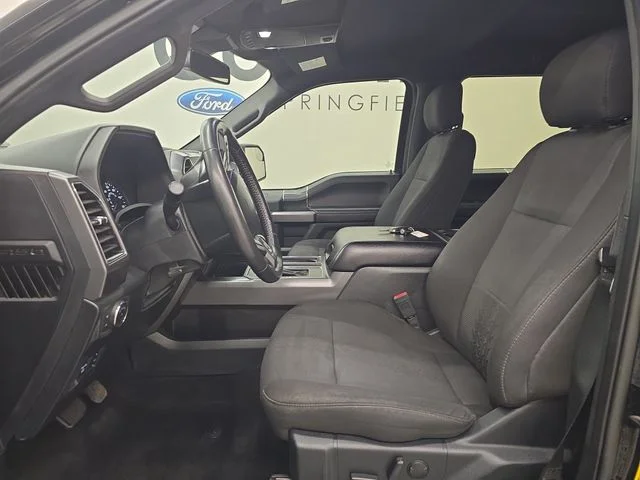 Used 2020 Agate Black Metallic Ford XLT image 20