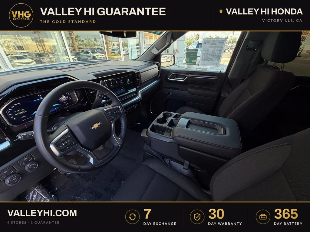 Used 2026 Summit White Chevrolet LT image 16