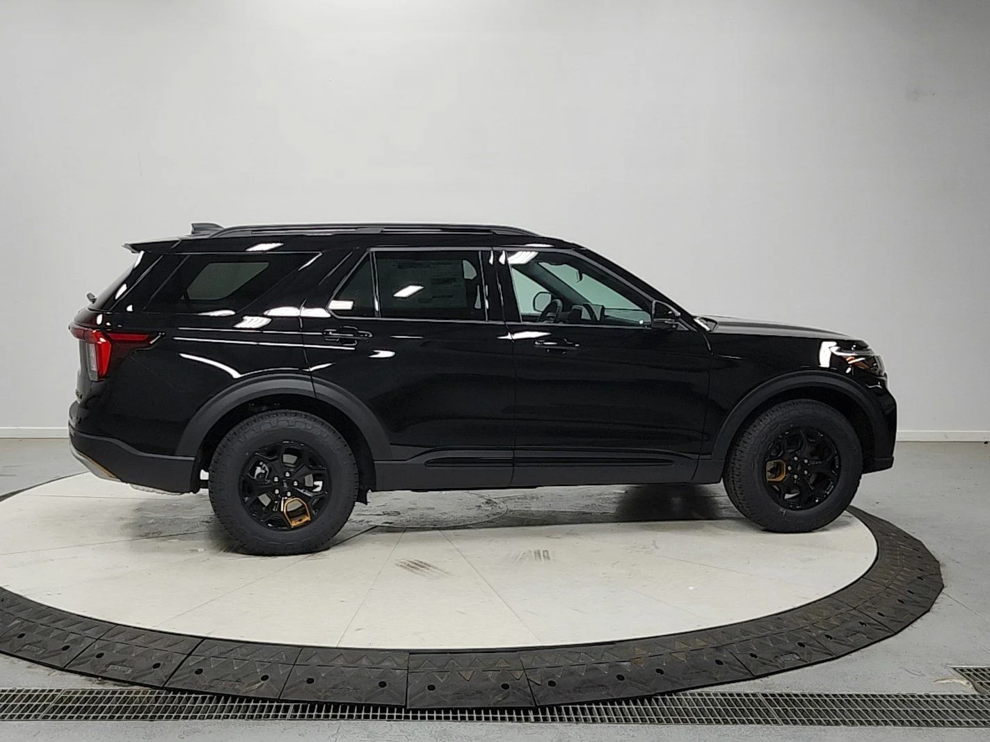 New 2026 Black Ford Tremor image 8