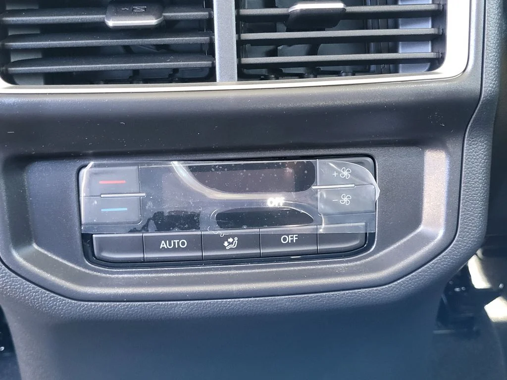 2026 Volkswagen Atlas SE w/Tech - Photo 16