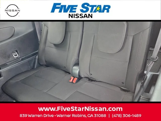 Used 2023 Silver Ford XLT image 8