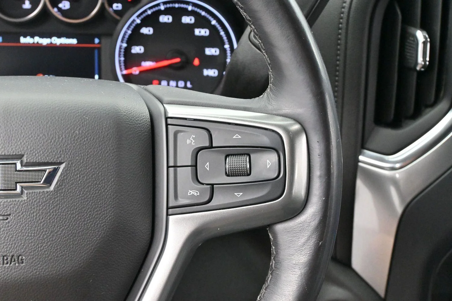 Used 2022 Summit White Chevrolet LT Trail Boss image 16