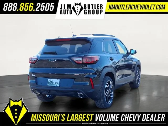 New 2026 Mosaic Black Metallic Chevrolet RS image 4