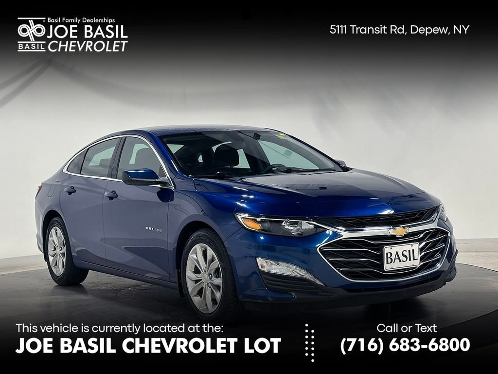 Used 2019 Blue Chevrolet LT image 1