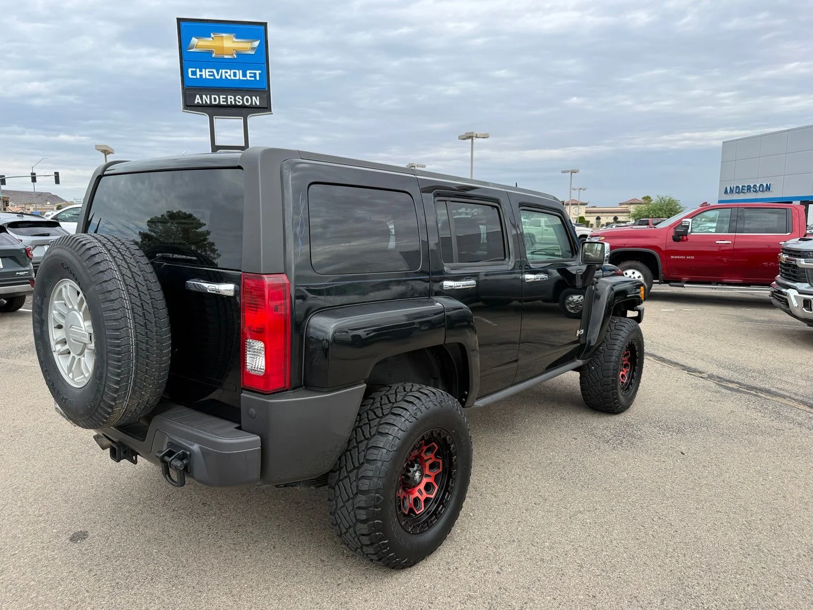 Used 2008 Black Hummer H3x image 5