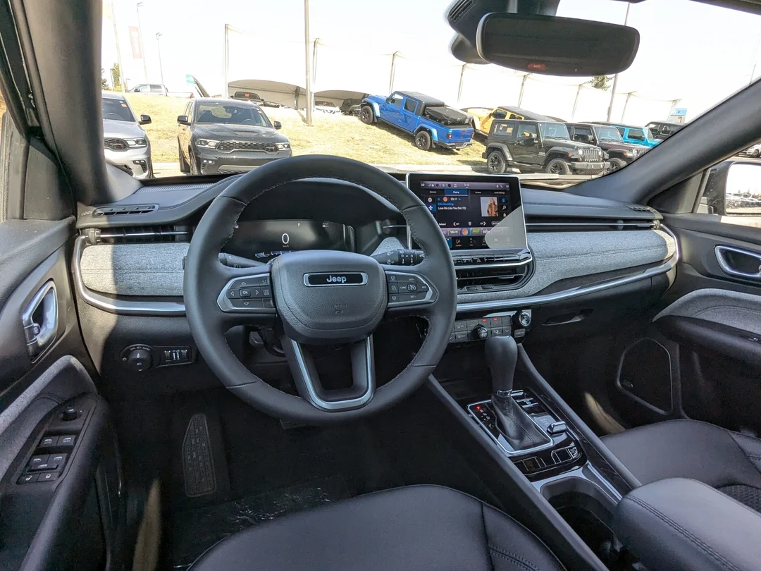 New 2026 Black Jeep North - - 4x4 - Panoramic Sunroof - Alpine Audio - Adaptive Cruise - Power Liftgate & More! image 25