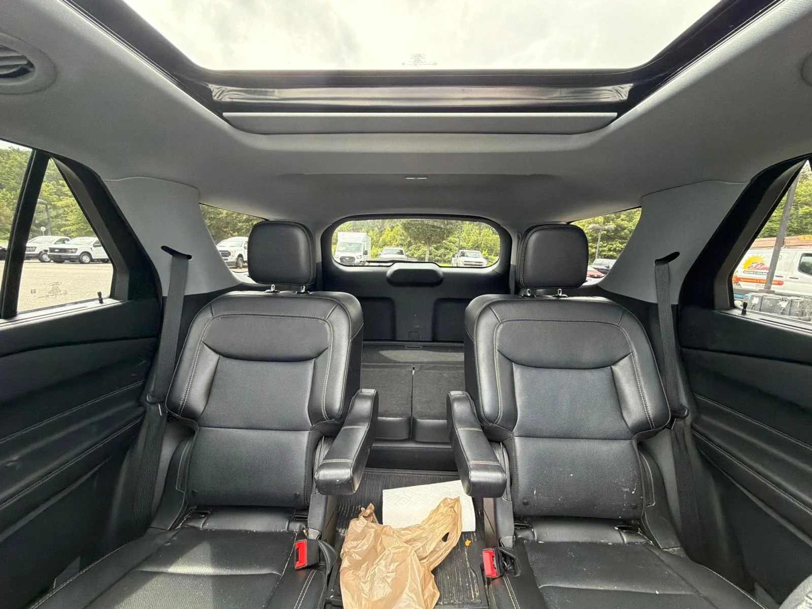 Used 2023 Red Ford Limited image 29