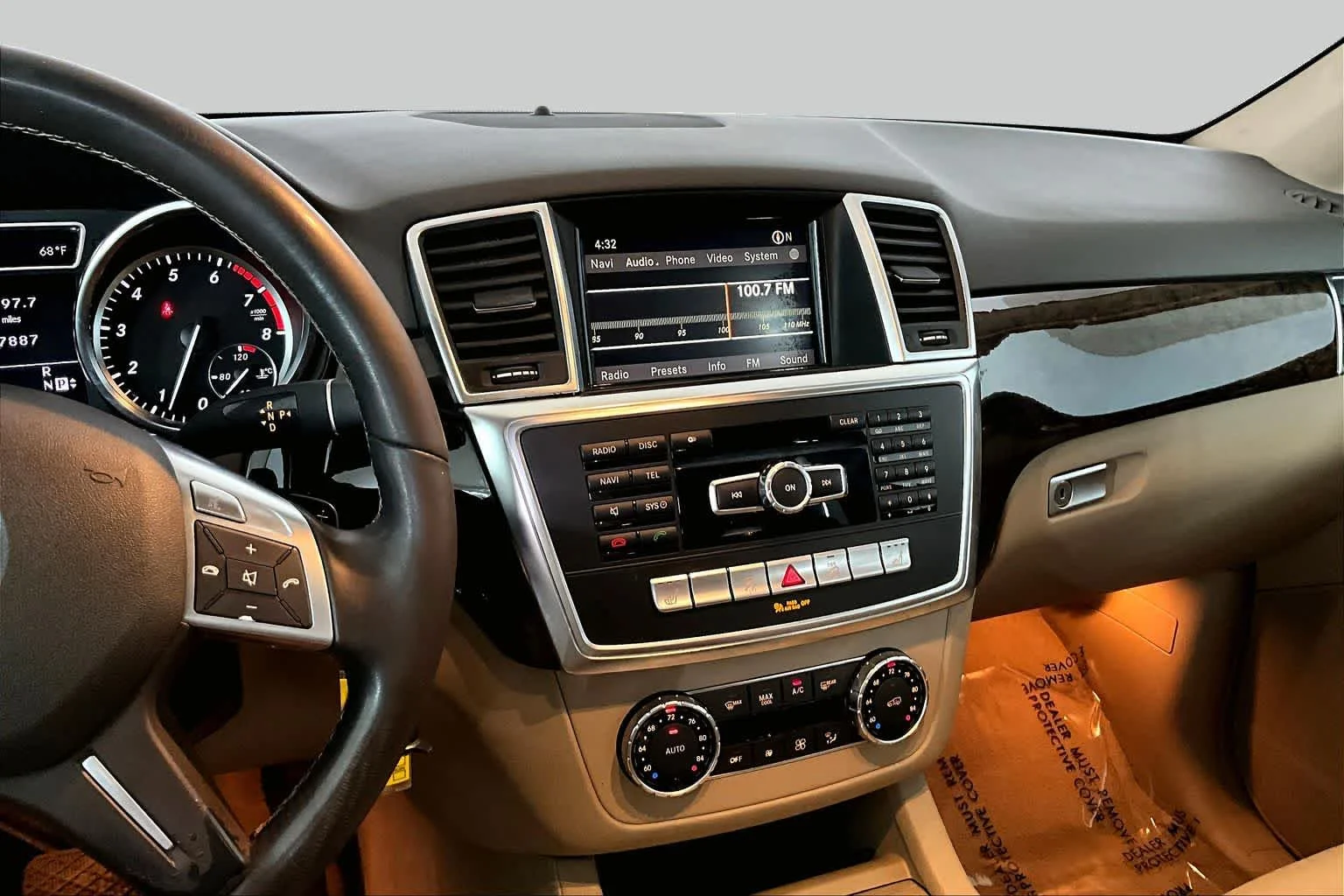 Used 2012 Arctic White Mercedes-Benz ML 350 image 7