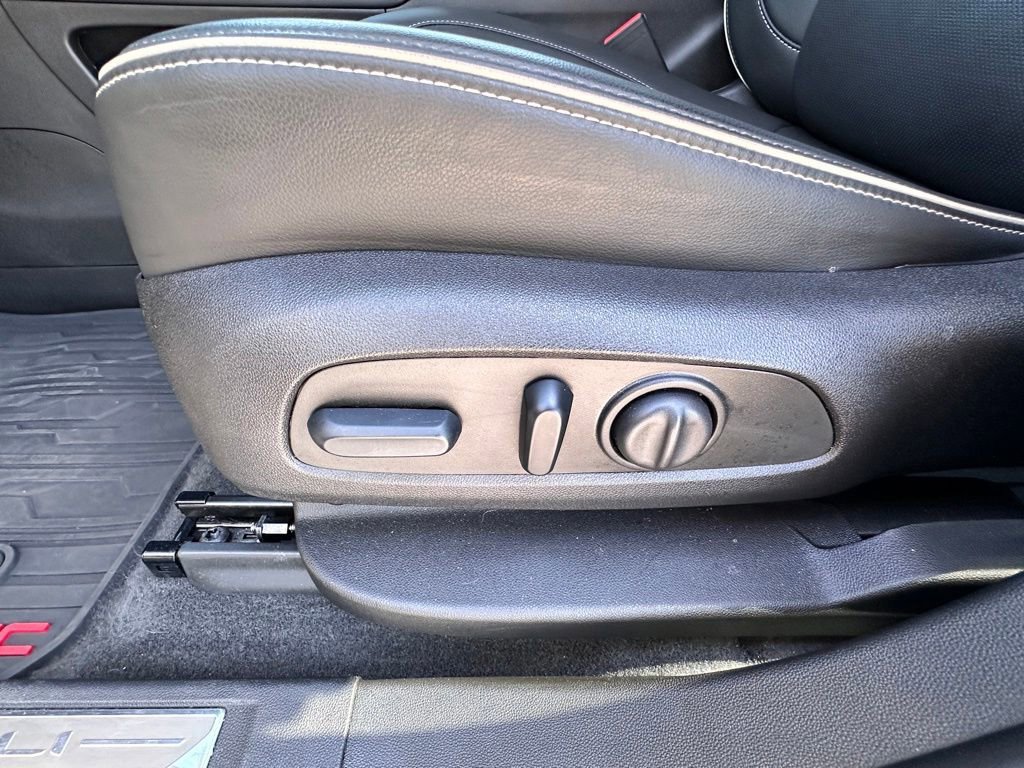 Used 2023 Ebony Twilight Metallic GMC Denali image 20