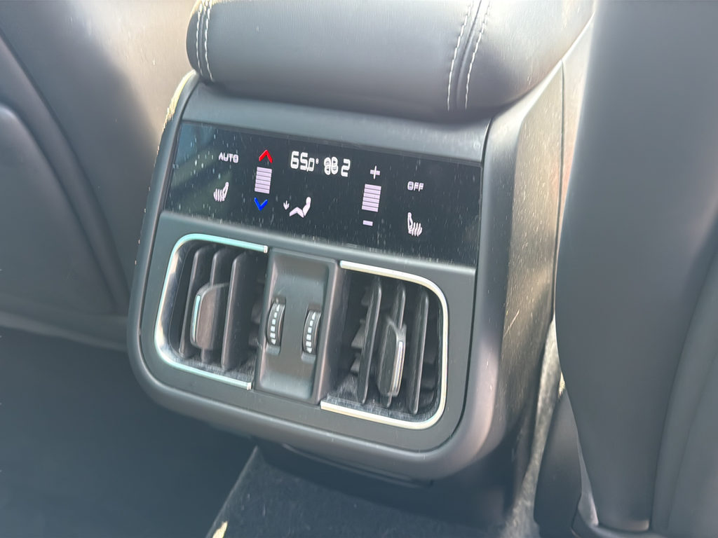 Used 2023  Maserati GT image 20
