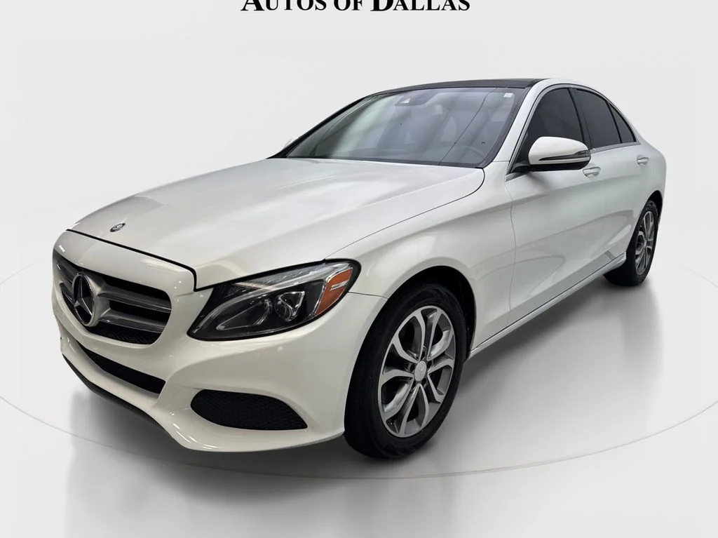 Used 2016  Mercedes-Benz C 300 image 2