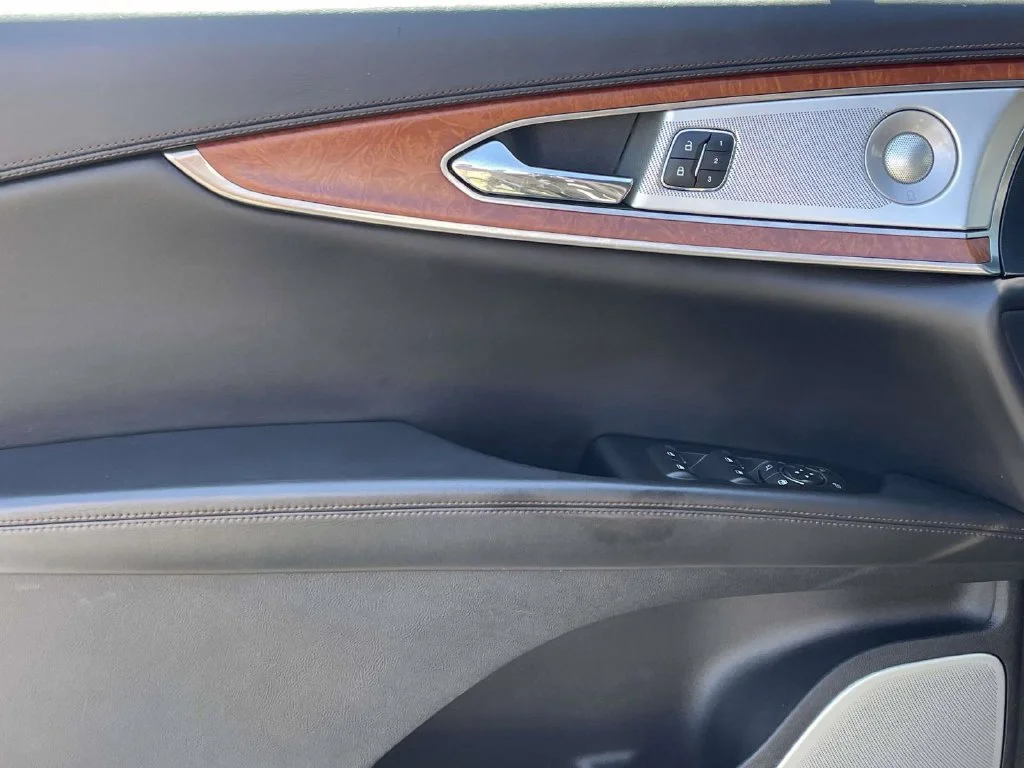 Used 2019 Black Lincoln Black Label image 24