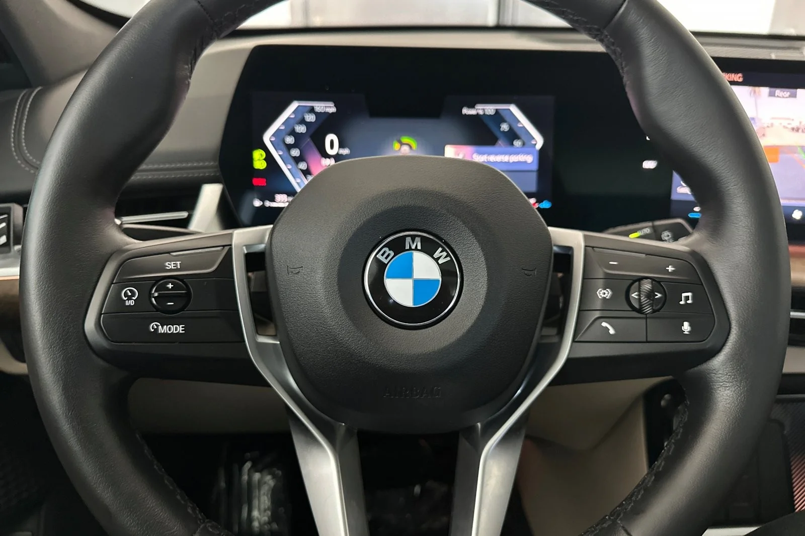 2025 BMW X1 28i - Photo 23