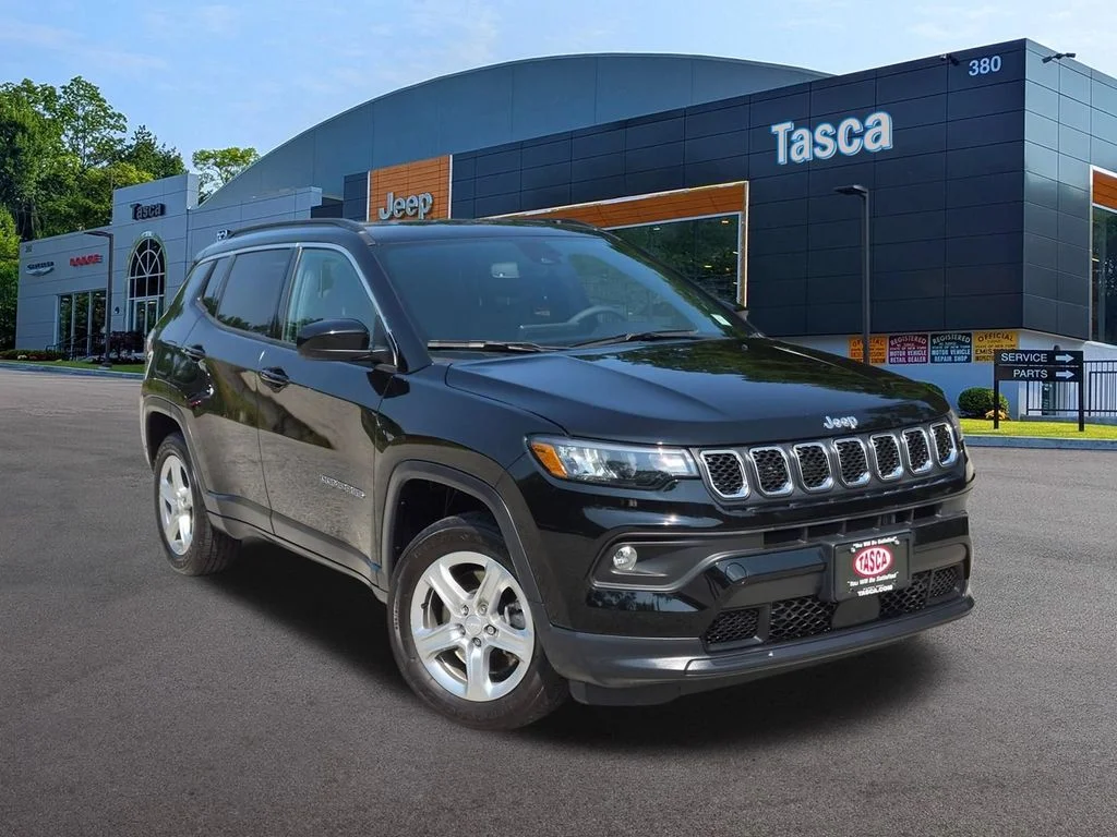 Used 2024 Black Jeep Latitude image 1