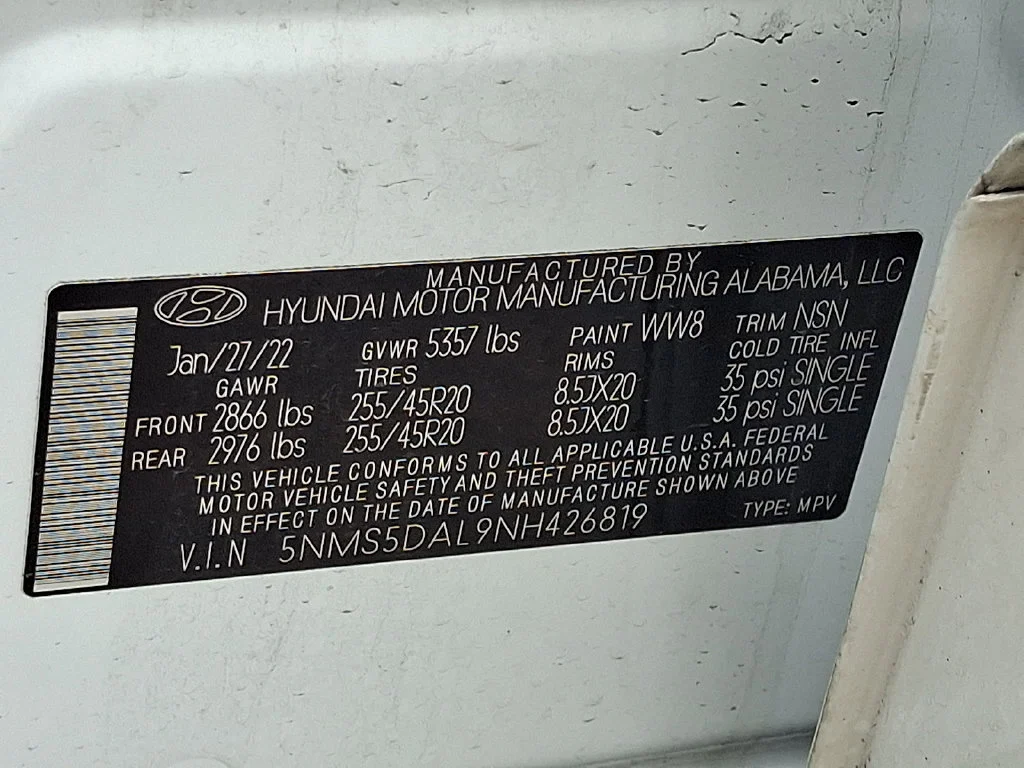 Used 2022 Quartz White Hyundai Calligraphy image 28