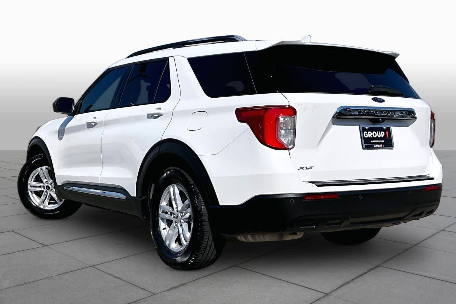Used 2021 Star White Metallic Tri-Coat Ford XLT image 12