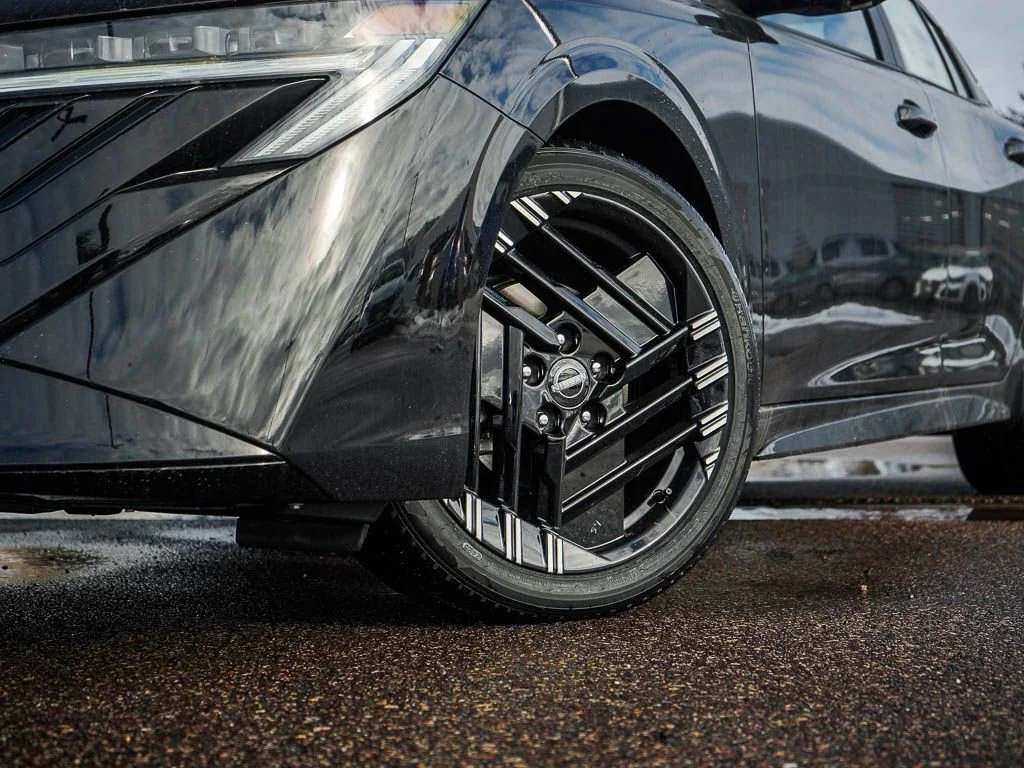 New 2026 Super Black Nissan SR image 6