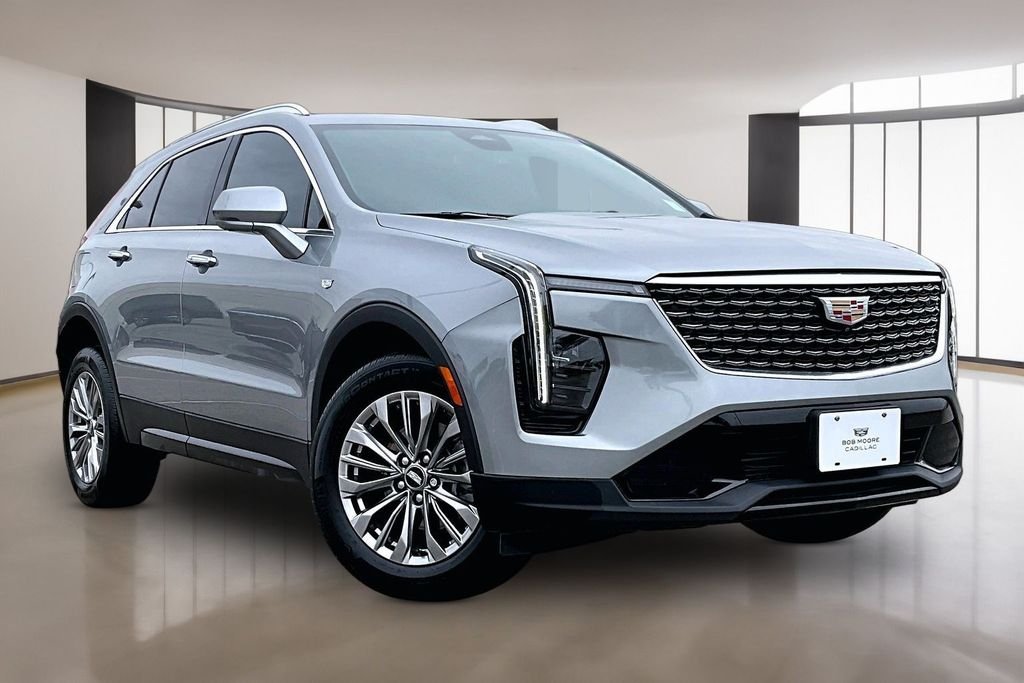 Used 2025 Silver Cadillac Premium Luxury image 11