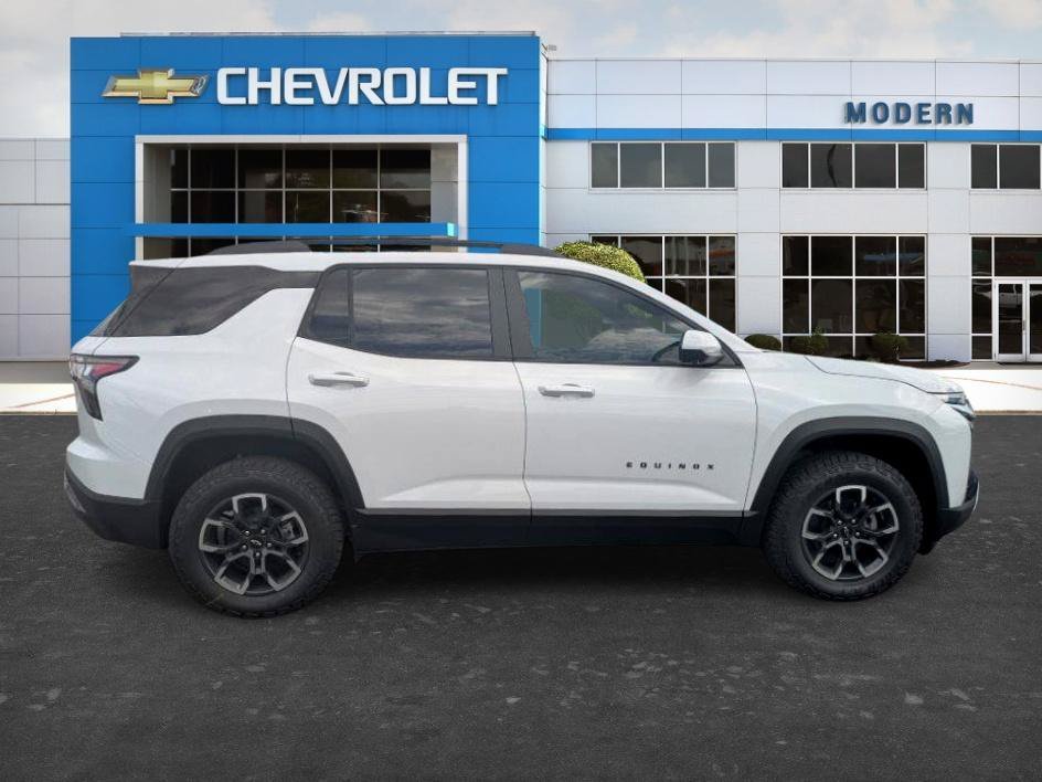 New 2026 Polar White Tricoat Chevrolet ACTIV image 6