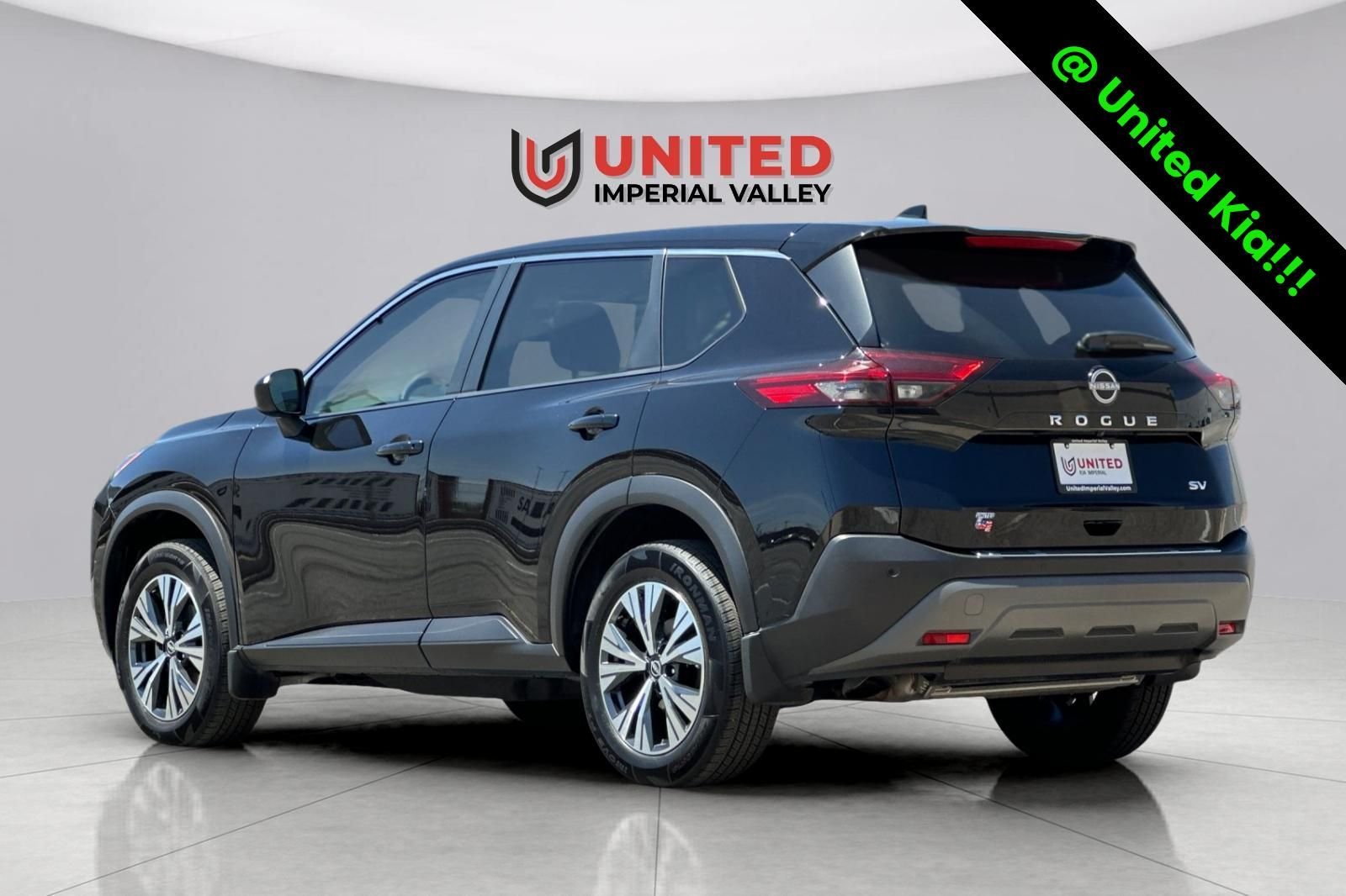 2023 Nissan Rogue SV - Photo 6