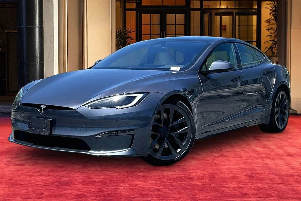 2022 Tesla Model S -'s photo