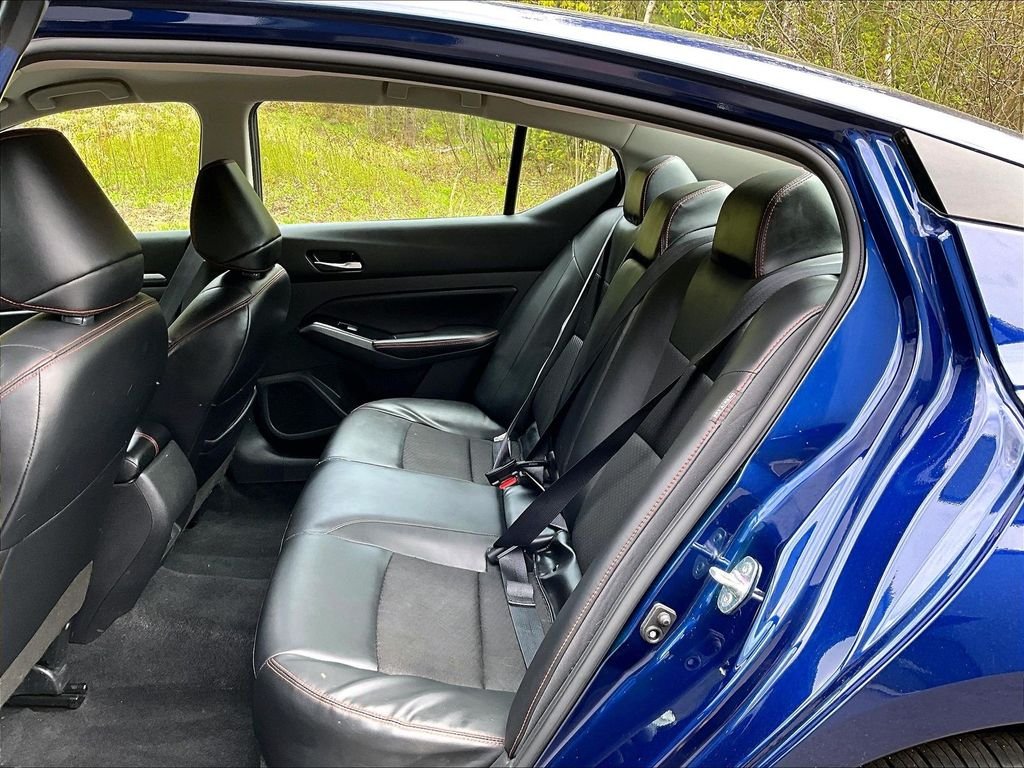 Used 2024 Blue Nissan 2.5 SR image 16