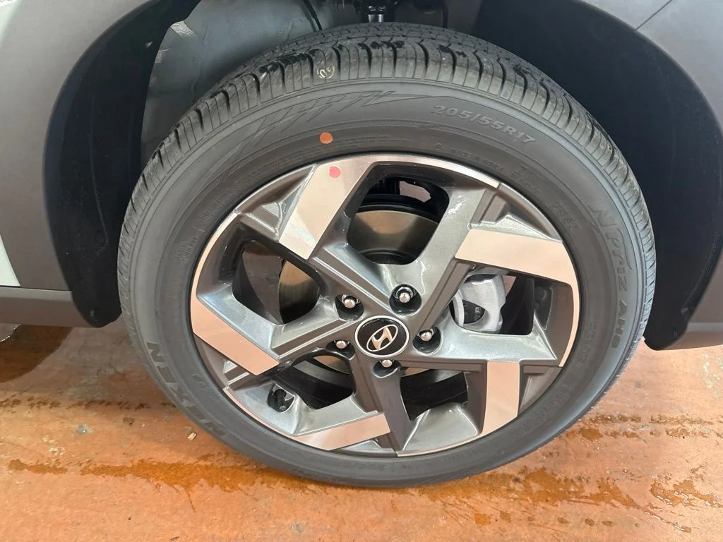 New 2026 Mirage Green Hyundai SEL image 11
