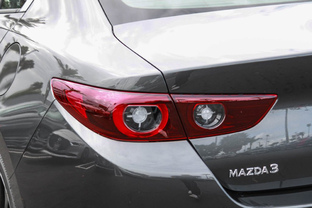 New 2026 Machine Gray Metallic Mazda 2.5 S Select Sport image 6