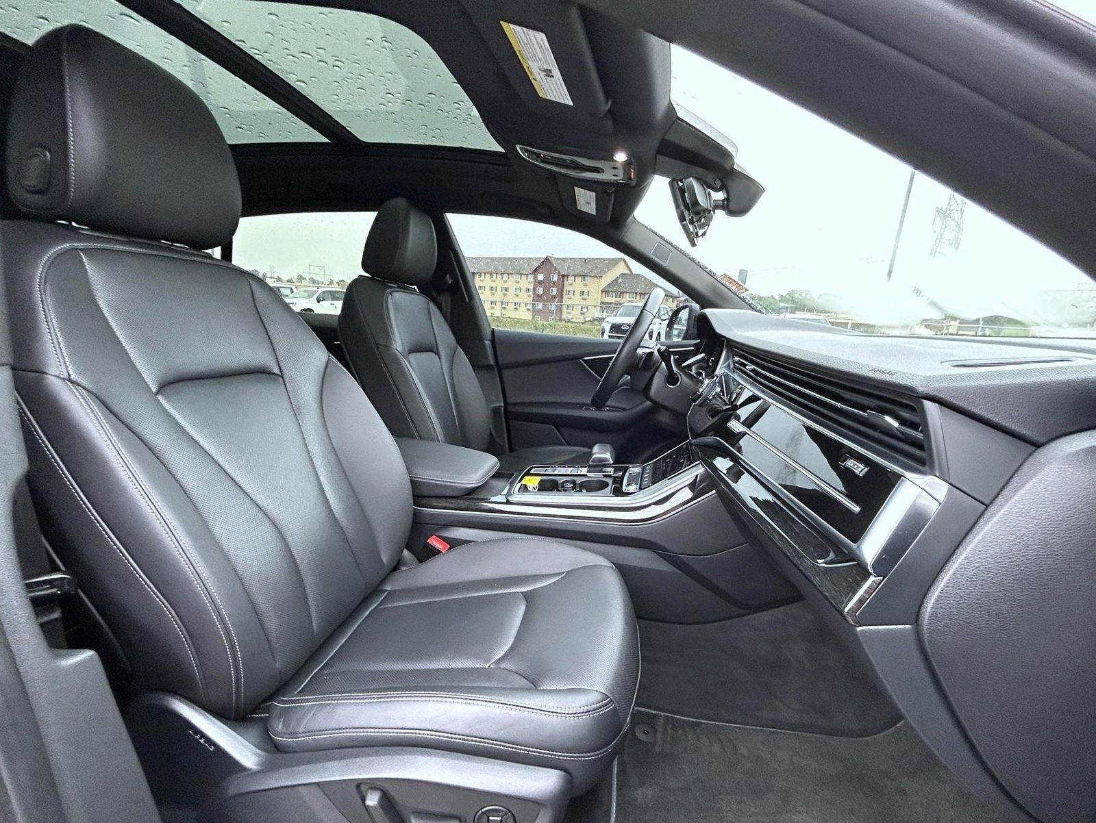 Used 2019  Audi 3.0T Premium Plus image 16